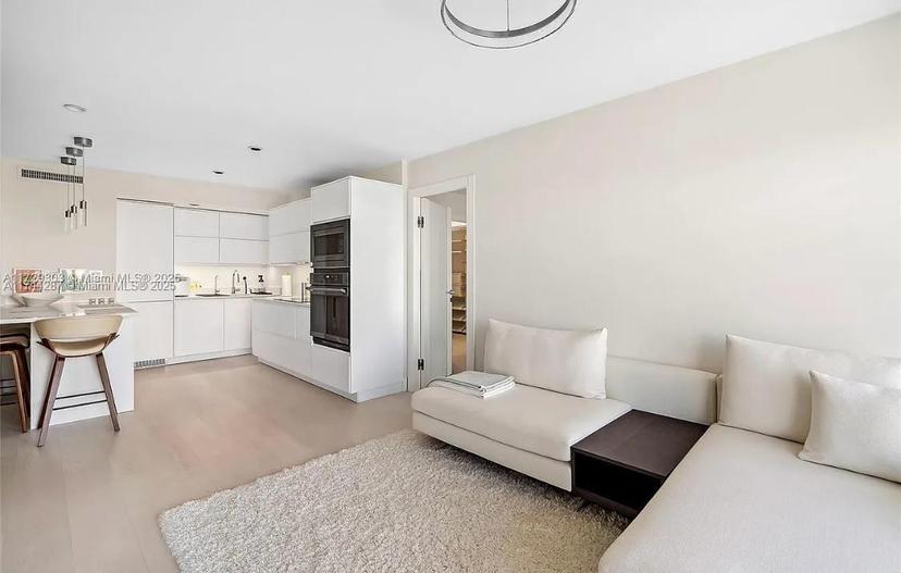 Picture of 300 Diplomat Pkwy # 811, Hallandale Beach FL 33009