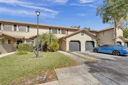 Picture of 9007 Vineyard Lake Dr # 9007, Plantation, FL 33324