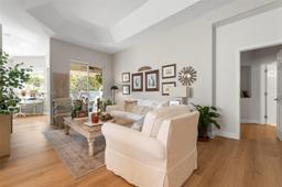 Picture of 4851 NW 112Th Ct, Doral, FL 33178