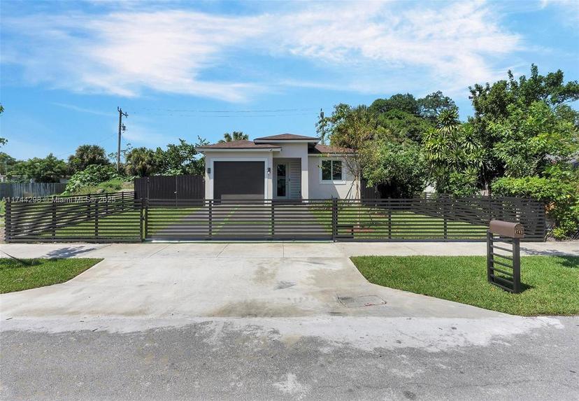 Picture of 2761 NW 5Th St, Pompano Beach FL 33069