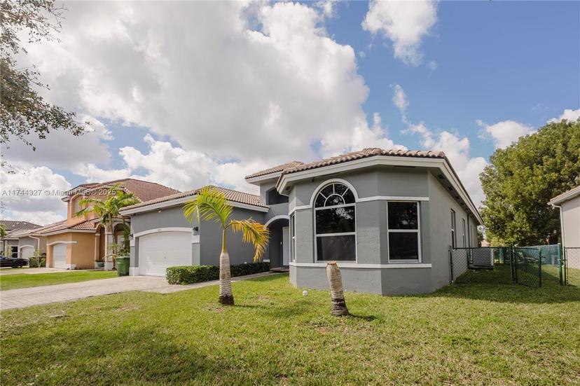 Picture of 2120 SE 17Th Ave, Homestead FL 33035