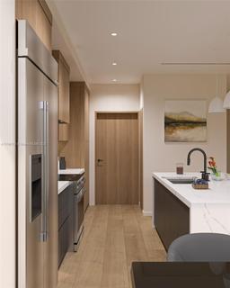 Picture of 555 Catalonia Ave, Coral Gables, FL 33134