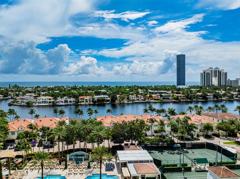 Picture of 20000 E Country Club Dr # 1111, Aventura FL 33180