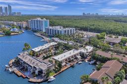 Picture of 16478 NE 27Th Pl # 34, Eastern Shores, FL 33160