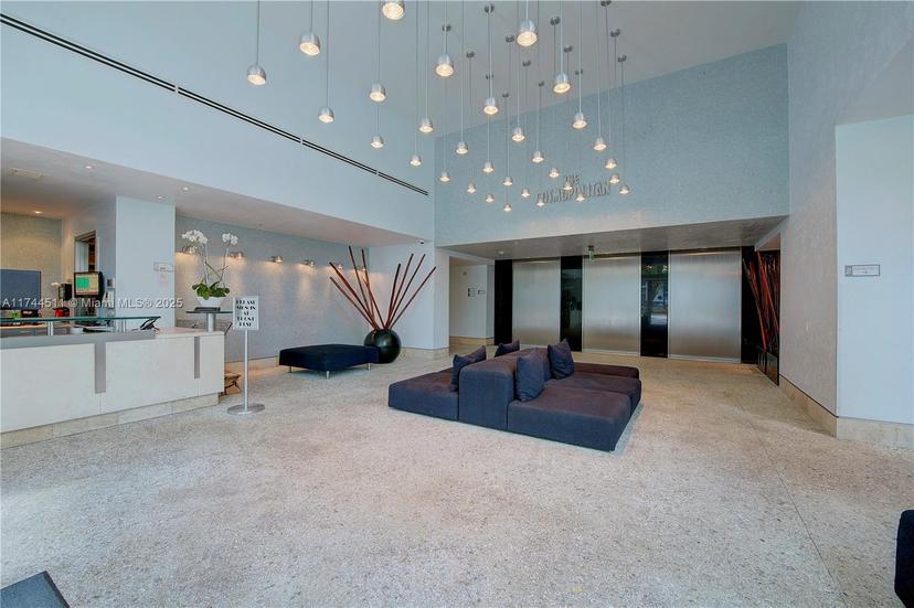 Picture of 110 Washington Ave # 1513, Miami Beach FL 33139