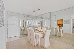 Picture of 100 Bayview Dr # 1024, Sunny Isles Beach, FL 33160