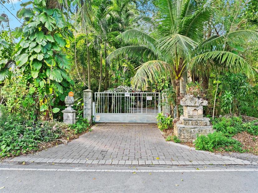 Picture of 11012 SW 80Th Ave, Miami FL 33156