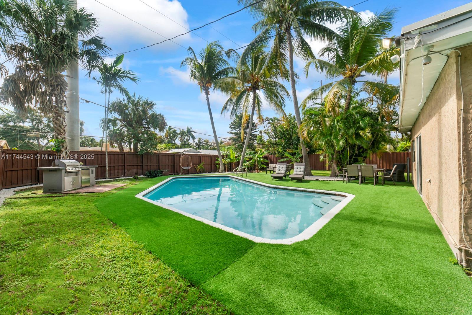 Picture of 2708 Cleveland St, Hollywood, FL 33020