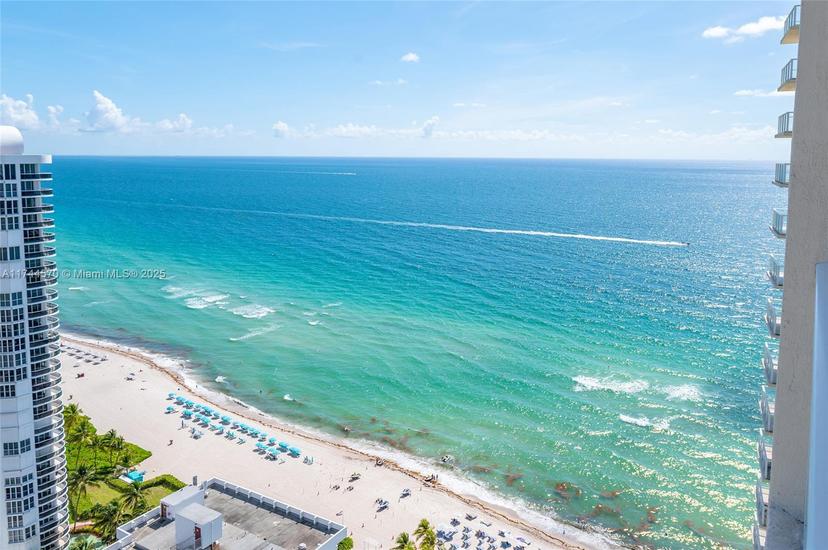 Picture of 16699 Collins Ave # 2906, Sunny Isles Beach FL 33160