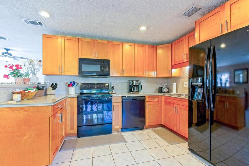 Picture of 15201 SW 307Th Rd, Homestead FL 33033