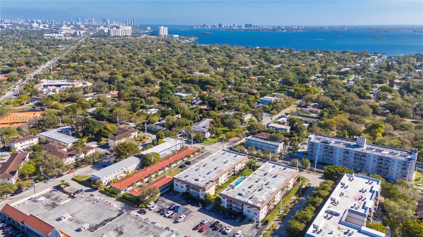 Picture of 9020 NE 8Th Ave # 2A, Miami Shores, FL 33138