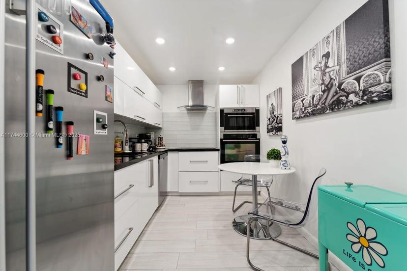 Picture of 4001 S Ocean Dr # 14G, Hollywood FL 33019
