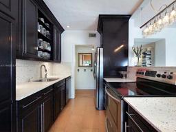 Picture of 1001 7Th St # 101, Miami Beach, FL 33139
