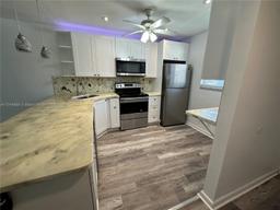 Picture of 5510 N Lakewood Cir N # 523, Margate, FL 33063