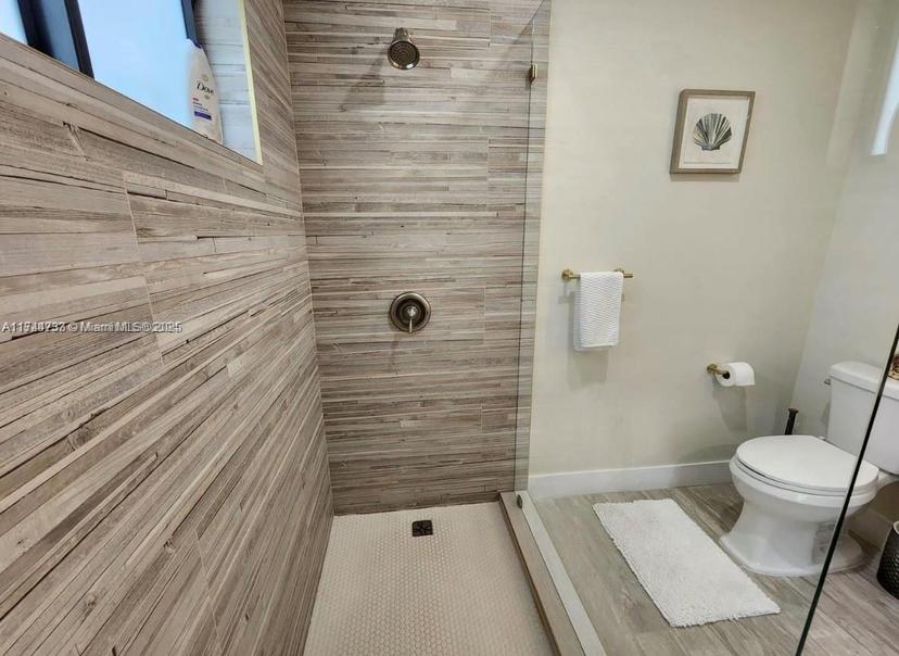 Picture of 840 NE 143Rd St, North Miami FL 33161