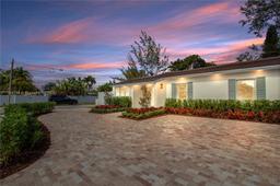 Picture of 6395 SW 44Th St, South Miami, FL 33155