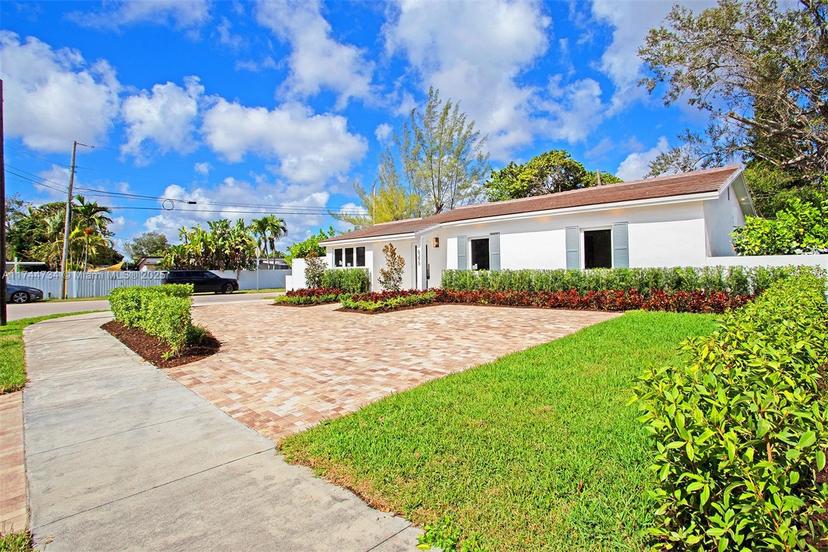 Picture of 6395 SW 44Th St, South Miami FL 33155