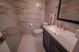 Picture of 3905 N Nob Hill Rd # 306, Sunrise, FL 33351