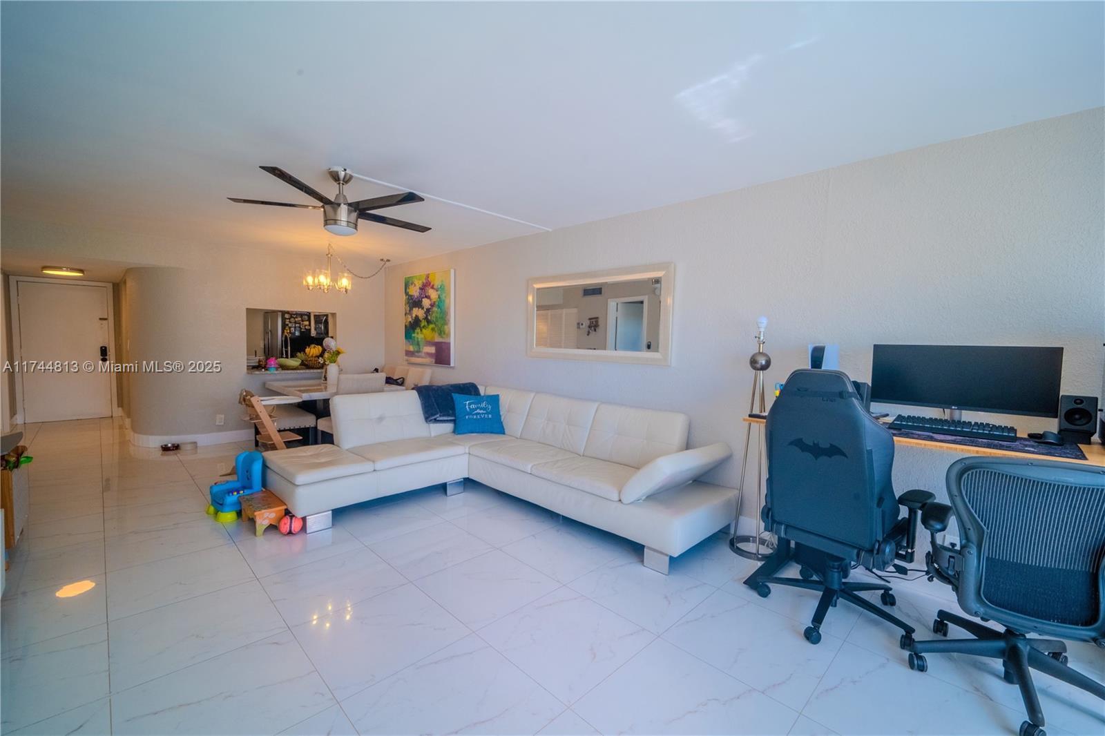 Picture of 3905 N Nob Hill Rd # 306, Sunrise, FL 33351
