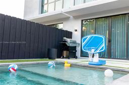 Picture of 414 NW 52Nd St, Miami, FL 33127
