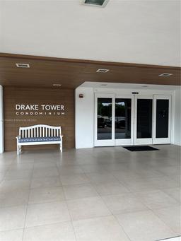 Picture of 1800 N Andrews Ave # 5D, Fort Lauderdale, FL 33311