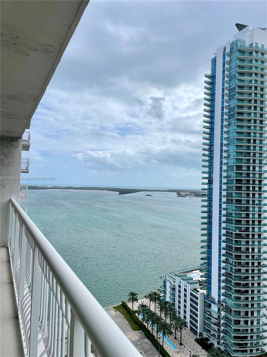 Picture of 1200 Brickell Bay Dr # 2907, Miami, FL 33131