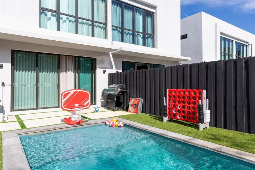 Picture of 416 NW 52Nd St, Miami FL 33127