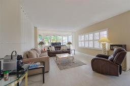 Picture of 1950 S Ocean Dr # 2E, Hallandale Beach, FL 33009