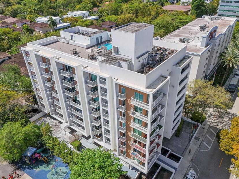 Picture of 2740 SW 28Th Ter # 508, Miami FL 33133