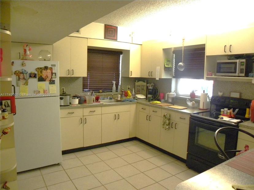 Picture of 275 NE 114Th St, Miami FL 33161