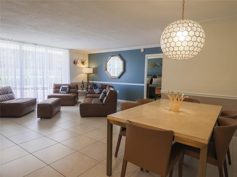 Picture of 625 Biltmore Way # 203, Coral Gables FL 33134
