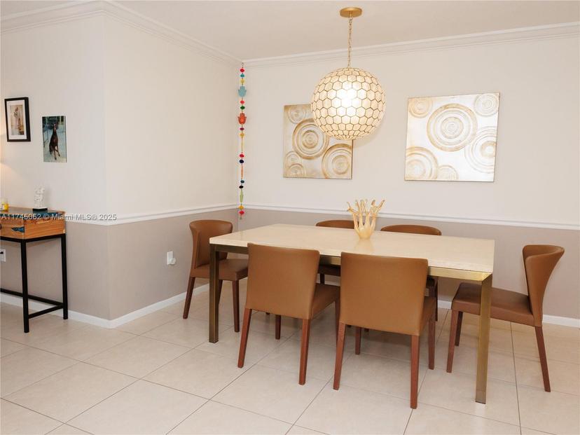 Picture of 625 Biltmore Way # 203, Coral Gables FL 33134