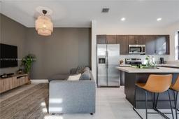 Picture of 370 NE 214Th St # 370, Miami, FL 33179