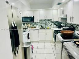 Picture of 4608 6Th Ave # 2F, Cape Coral, FL 33904