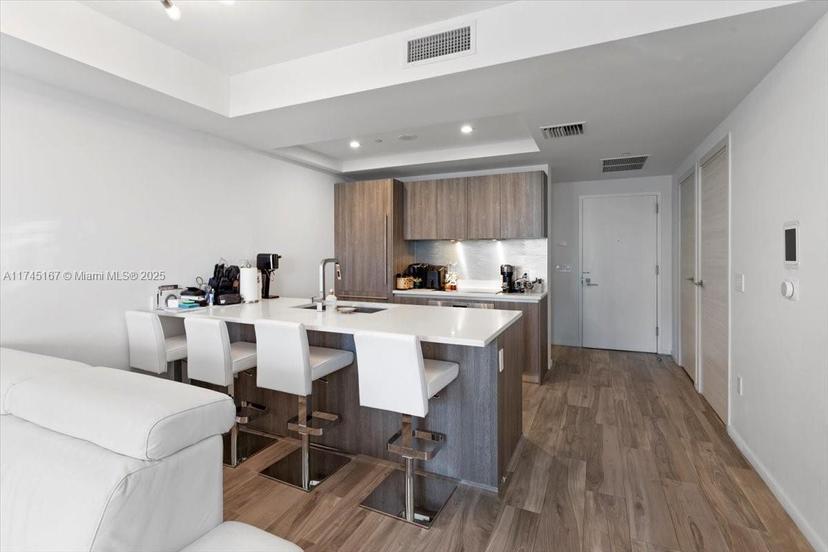 Picture of 801 S Miami Ave # 2902, Miami FL 33130
