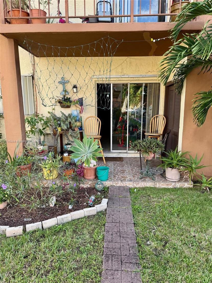Picture of 10850 W Flagler St Unit 106, Sweetwater FL 33174