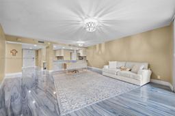 Picture of 3499 Oaks Way # 205 # 205, Pompano Beach, FL 33069