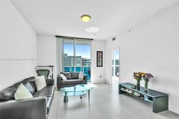 Picture of 1945 S Ocean Dr # 1702, Hallandale Beach, FL 33009