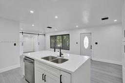 Picture of 1628 NE 7Th Ave, Fort Lauderdale, FL 33305
