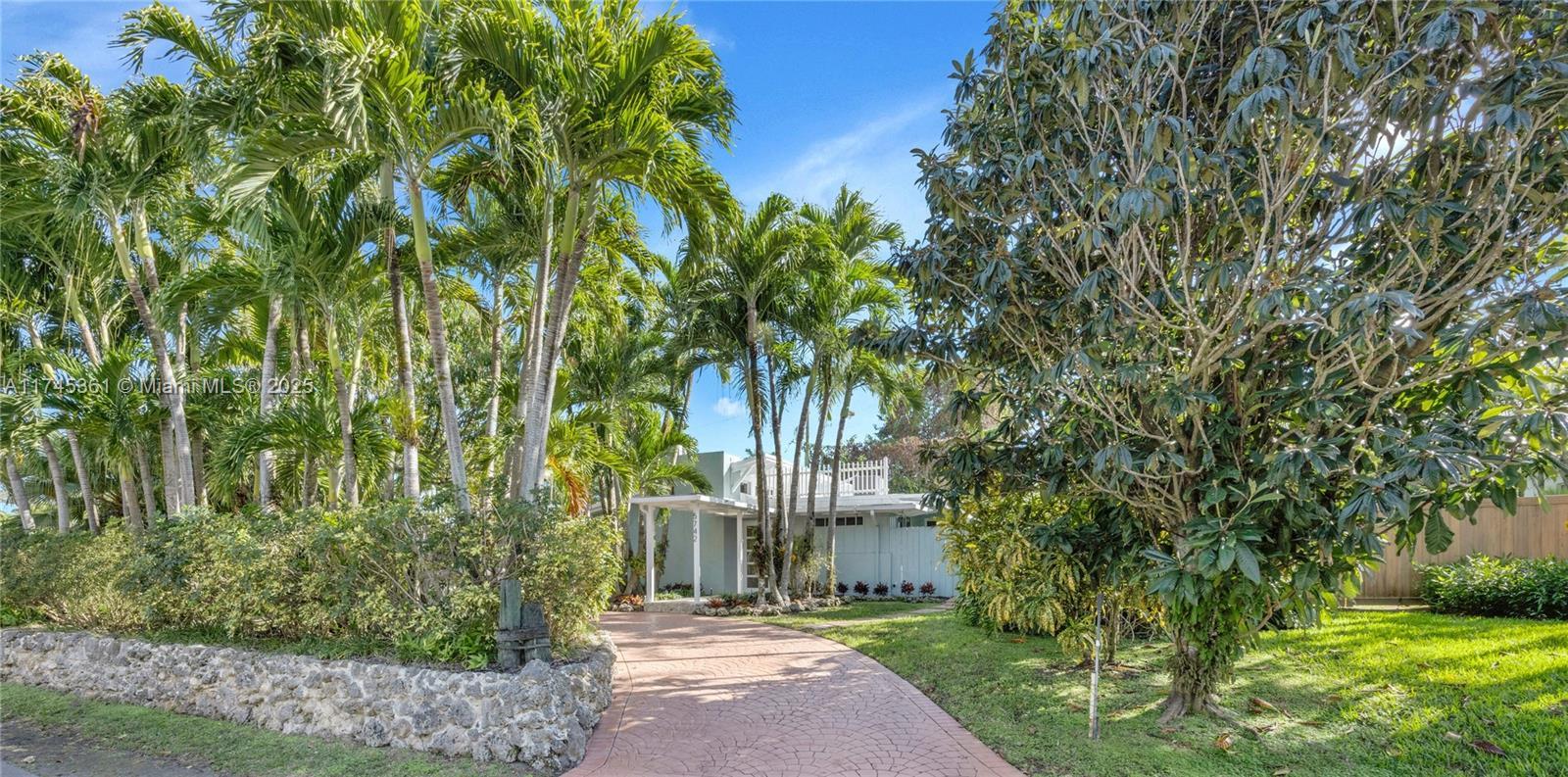 Picture of 5742 SW 51St Ter, Miami, FL 33155