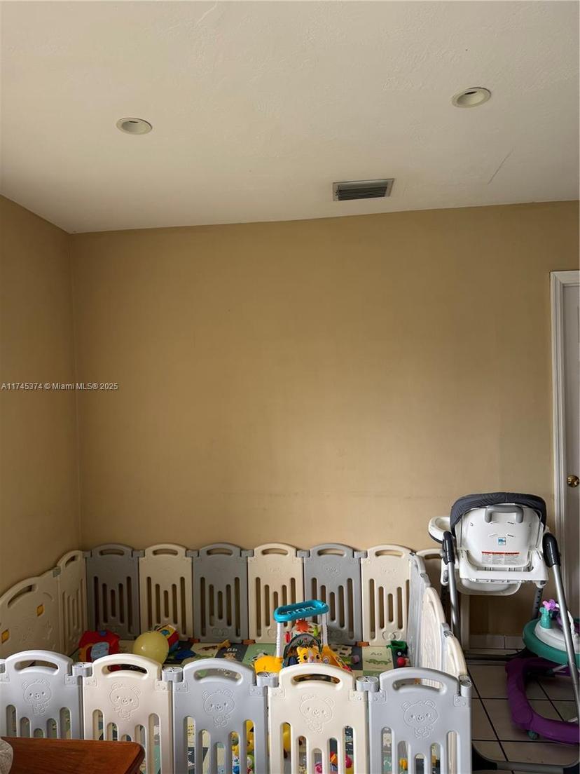 Picture of 6005 SW 108Th Pl, Miami FL 33173