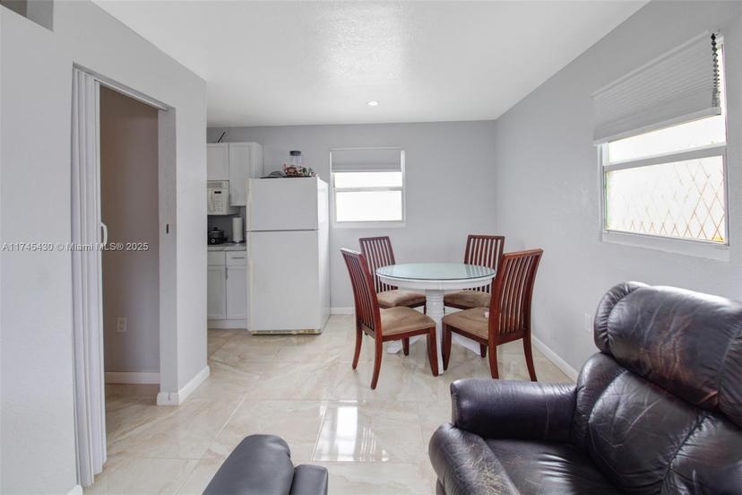 Picture of 2005 Park St, Lake Worth FL 33460
