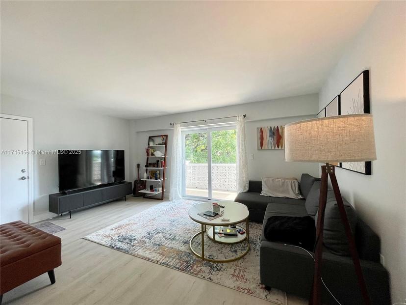 Picture of 1620 West Ave # 401, Miami Beach FL 33139