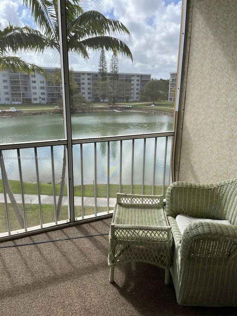 Picture of 2855 Leonard Dr # H305, Aventura FL 33160