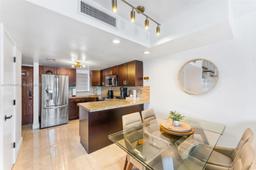 Picture of 5650 W 26Th Ct # 211, Hialeah, FL 33016