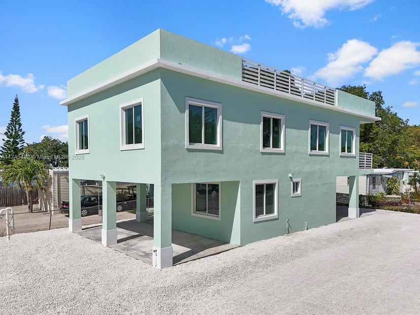Picture of 101 Kay Dr, Key Largo FL 33037