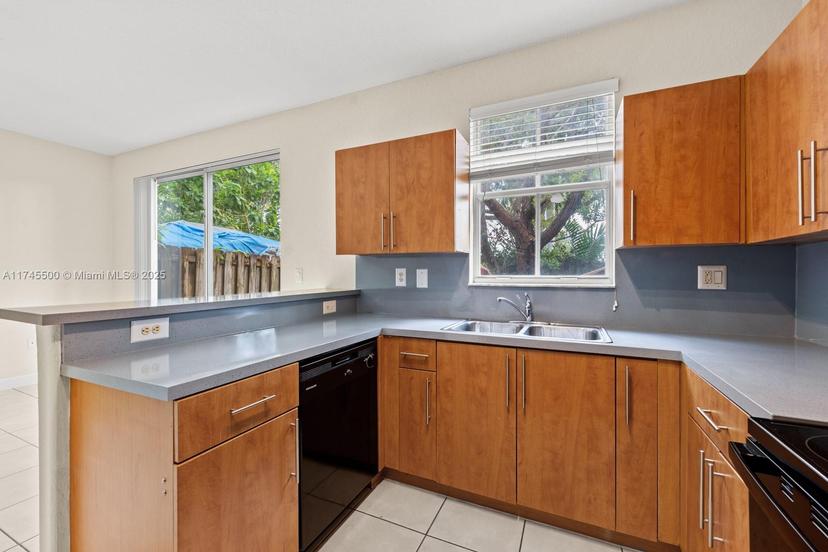 Picture of 2474 SE 15Th Ct, Homestead FL 33035