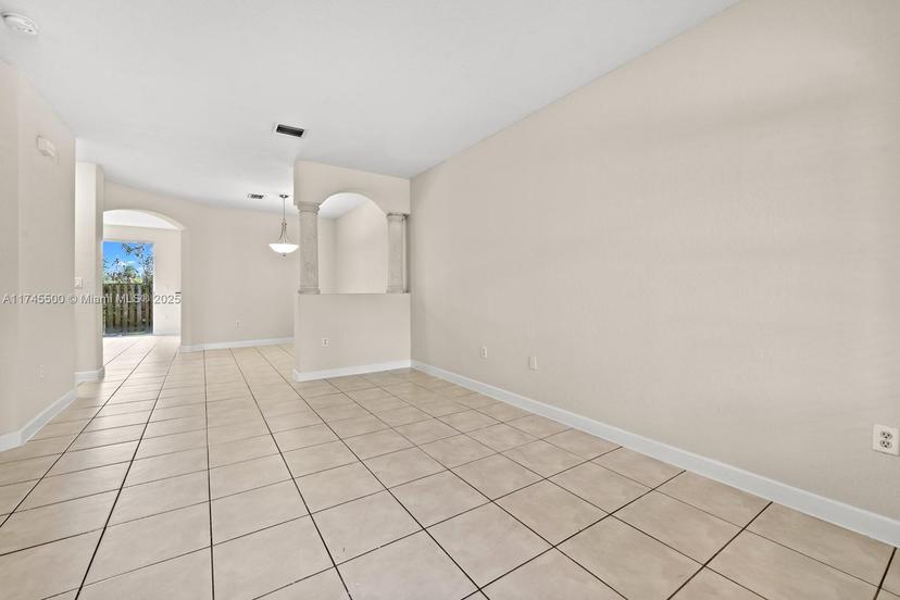 Picture of 2474 SE 15Th Ct, Homestead FL 33035