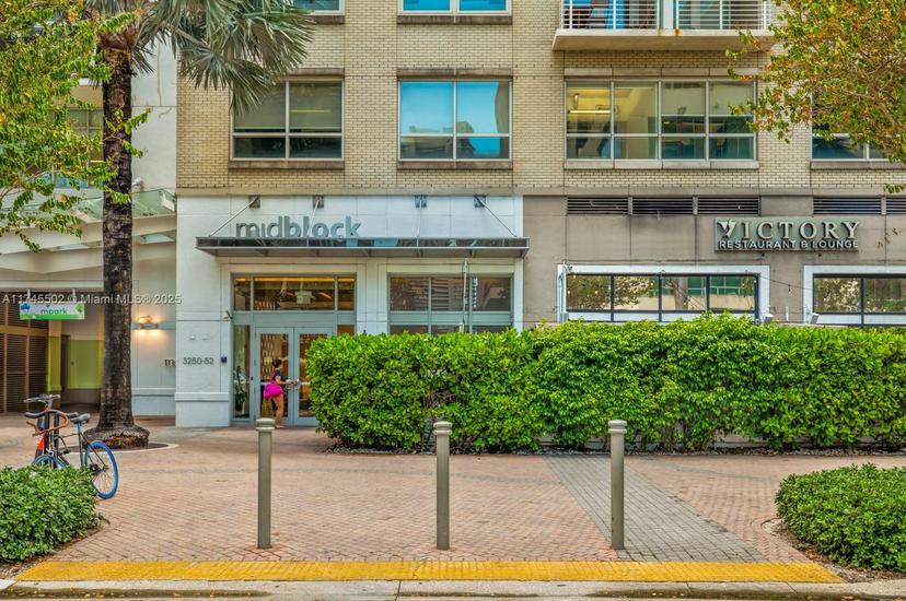 Picture of 3250 NE 1St Ave # 617, Miami FL 33137