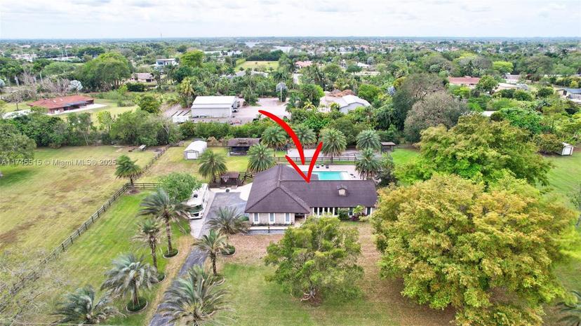 Picture of 17500 SW 68Th Ct, Southwest Ranches FL 33331